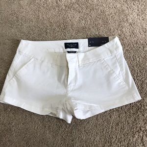 American Eagle Shorts never worn size 4